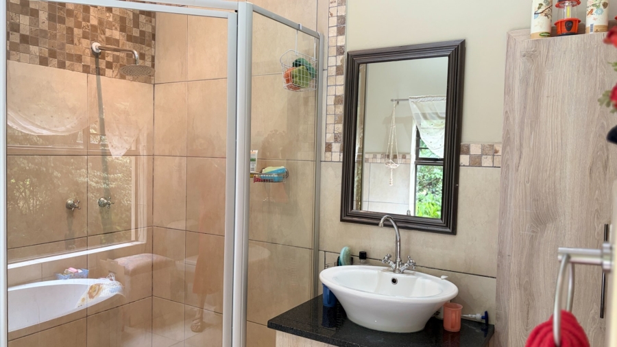 4 Bedroom Property for Sale in Viljoenskroon Rural Free State